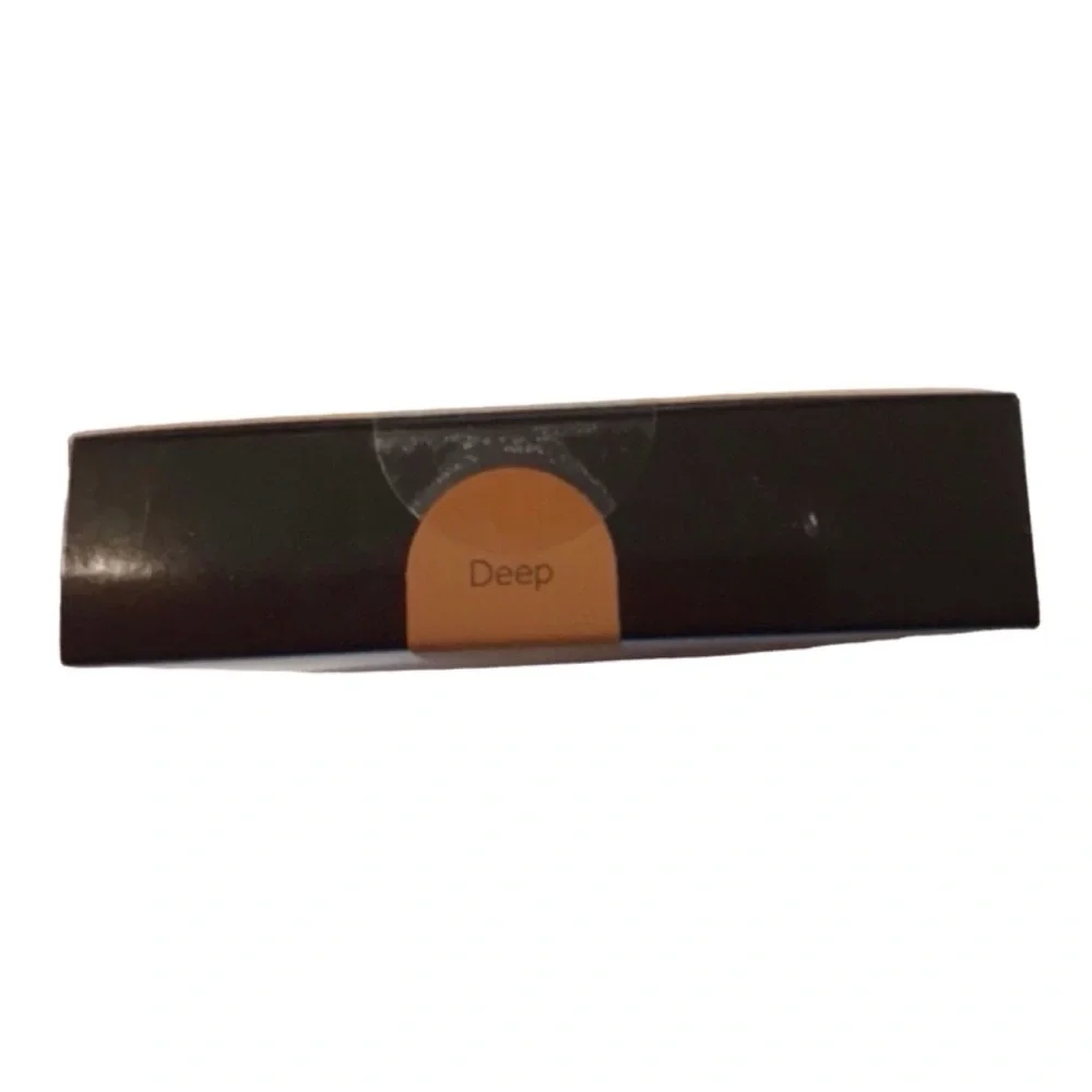 No. 7 Lift & Luminate Triple Action Translucent Finishing Powder, (Deep) (NWT)